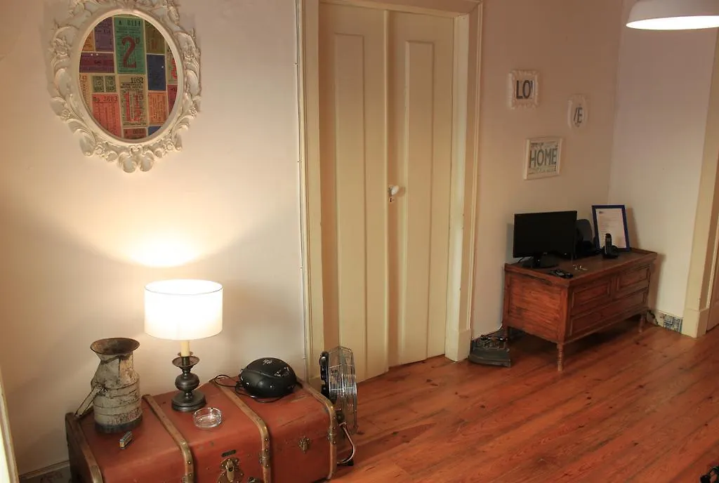 The Blue House - Lively Bairro Alto Apartman Lisboa