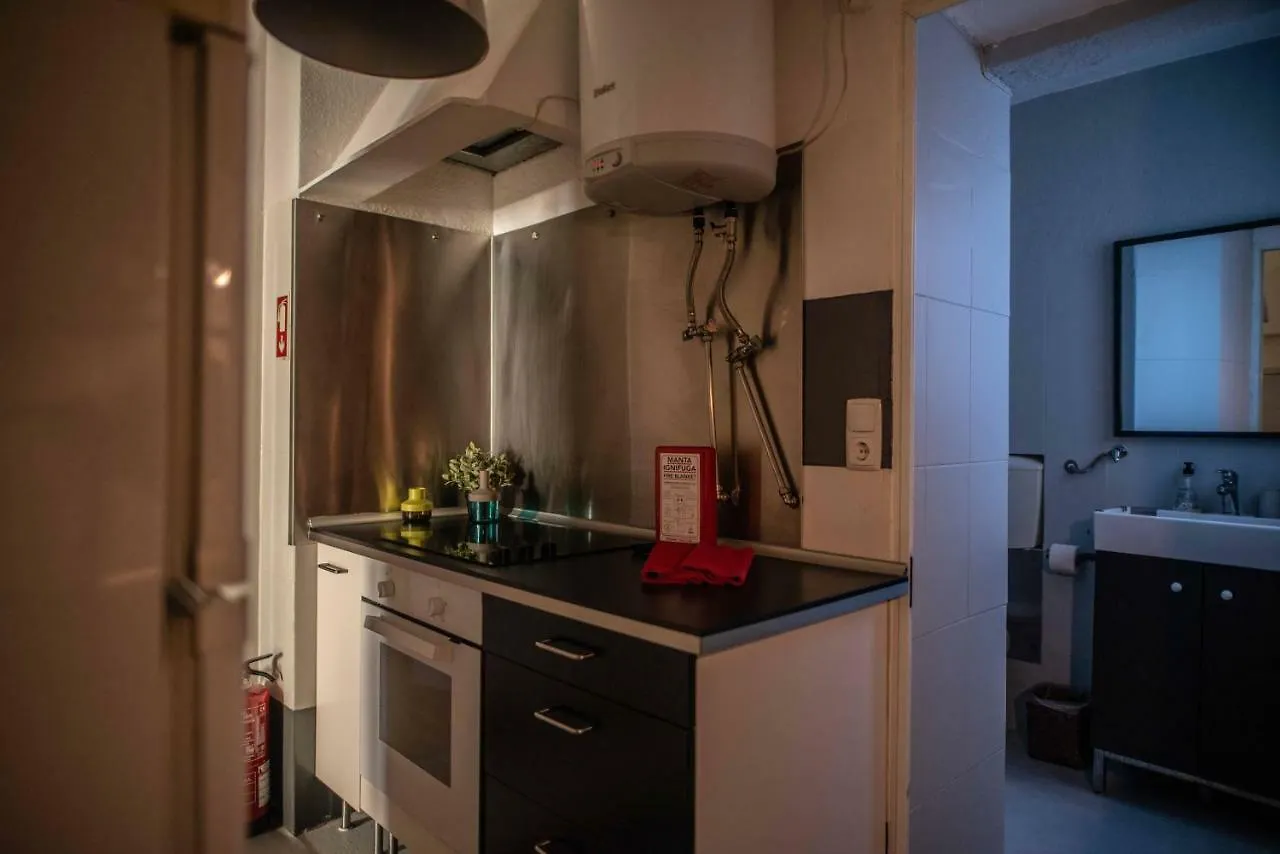 The Blue House - Lively Bairro Alto Apartman Lisboa