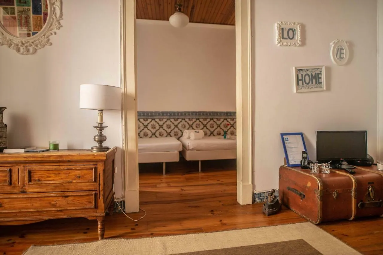 The Blue House - Lively Bairro Alto Apartman Lisboa